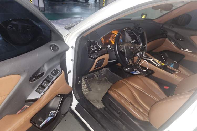 Used Acura CDX 2016 1.5T Two-Wheel Drive Deluxe Edition Driver Seat