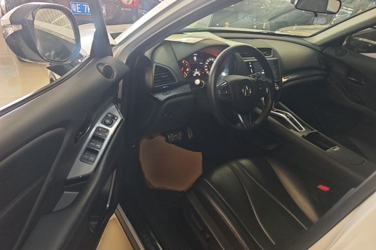 Used Acura CDX 2016 1.5T Two-Wheel Drive Enjoyment Edition Driver Seat