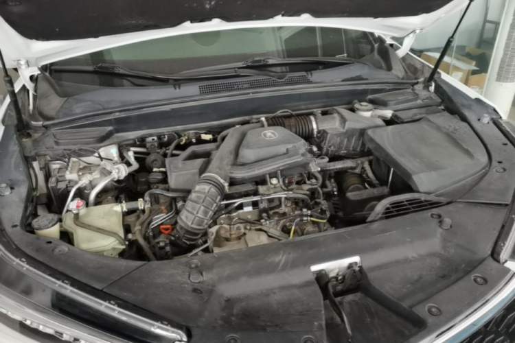 Used Acura CDX 2016 1.5T Two-Wheel Drive Deluxe Edition Engine Bay