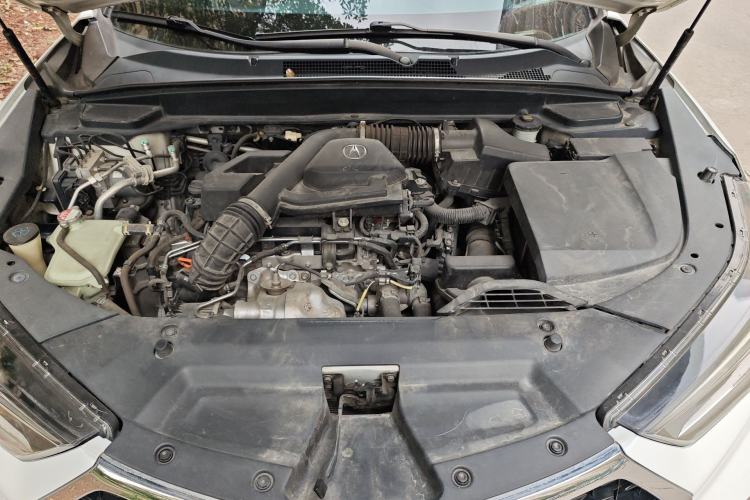 Used Acura CDX 2016 1.5T Two-Wheel Drive Enjoyment Edition Engine Bay