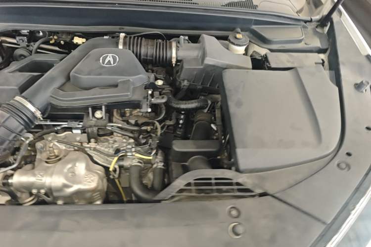 Used Acura CDX 2016 1.5T Two-Wheel Drive Enjoyment Edition Engine Bay Left