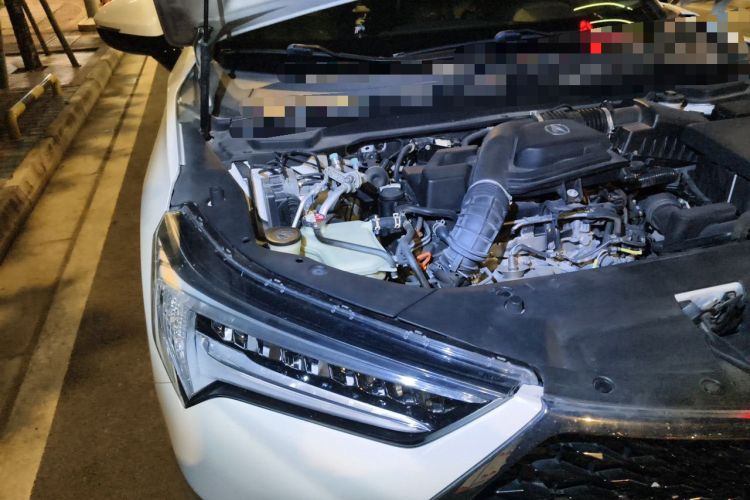 Used Acura CDX 2016 1.5T Four-Wheel Drive Luxury Edition Engine Bay Right