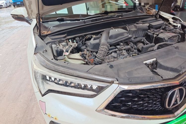 Used Acura CDX 2016 1.5T Two-Wheel Drive Enjoyment Edition Engine Bay Right