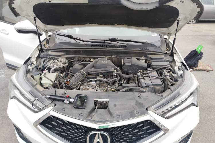 Used Acura CDX 2016 1.5T Two-Wheel Drive Deluxe Edition Engine Bay