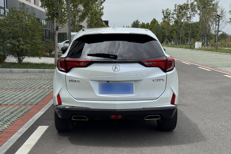 Used Acura CDX 2016 1.5T Two-Wheel Drive Deluxe Edition Exterior 6
