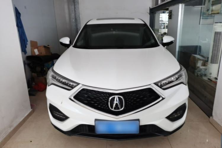 Used Acura CDX 2016 1.5T Two-Wheel Drive Deluxe Edition Front