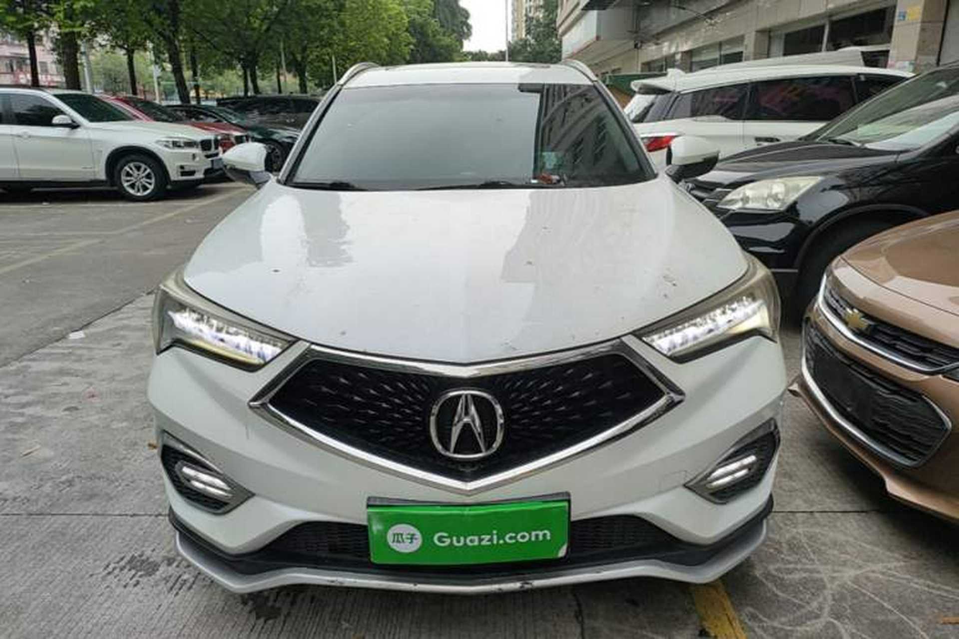 Used Acura CDX 2016 1.5T Two-Wheel Drive Deluxe Edition Front