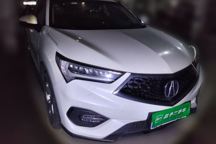 Used Acura CDX 2016 1.5T Two-Wheel Drive Deluxe Edition Front Right 45 Deg