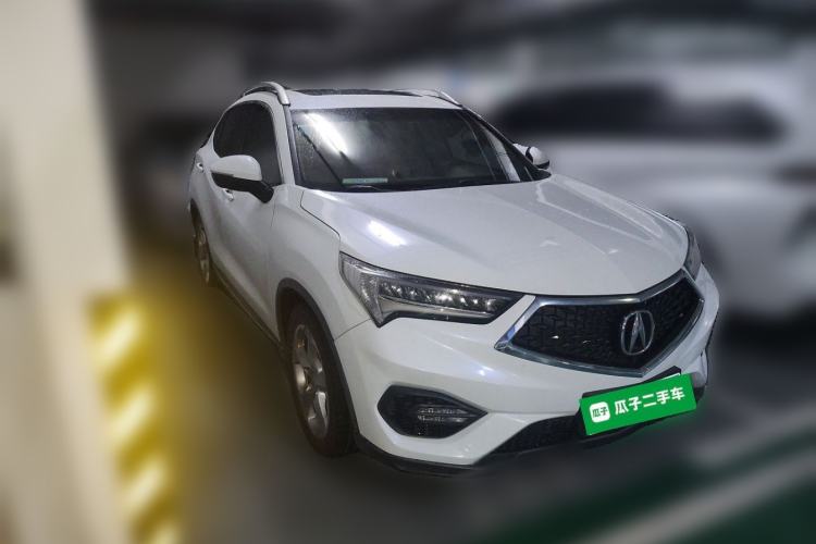 Used Acura CDX 2016 1.5T Two-Wheel Drive Deluxe Edition Front Right 45 Deg