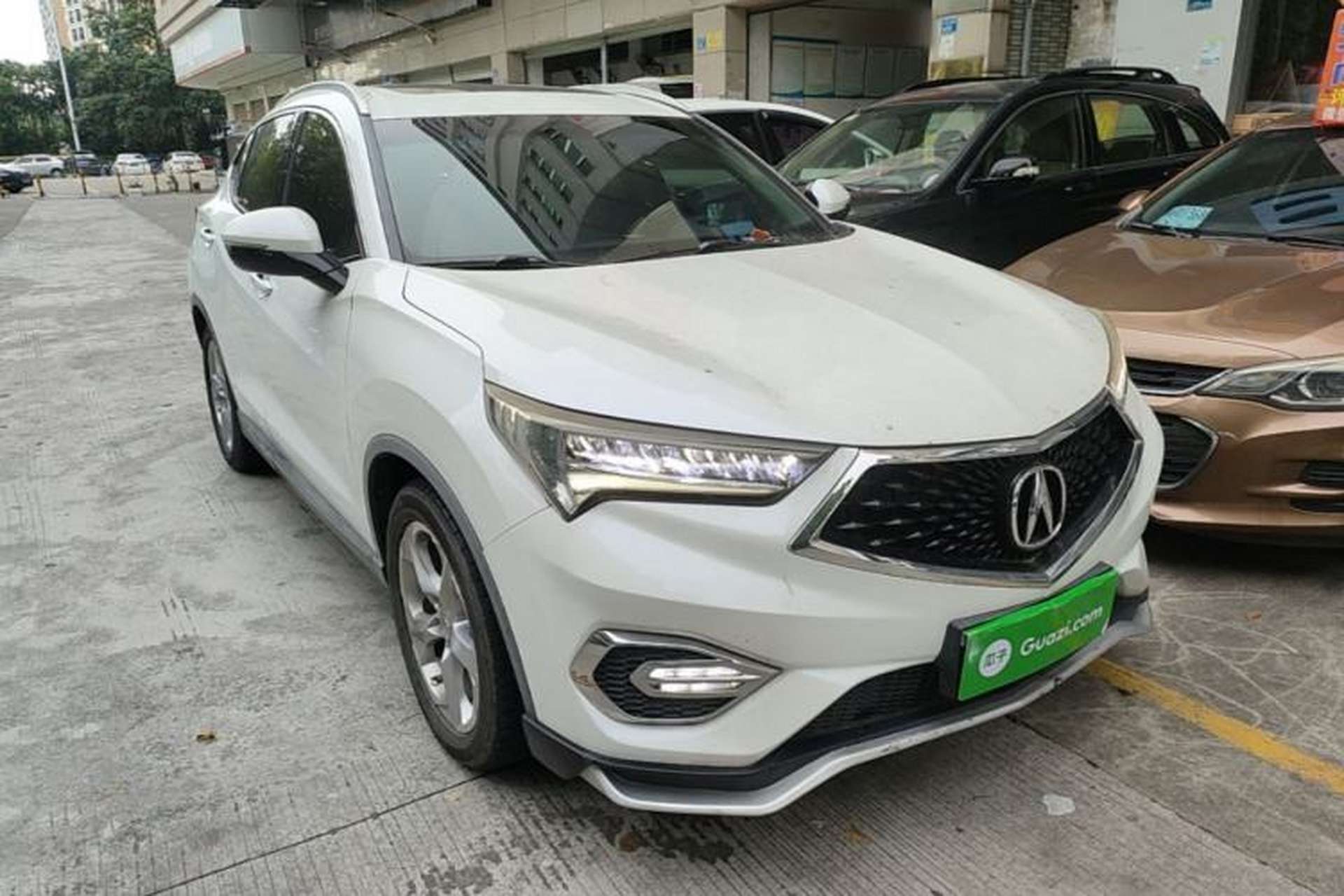 Used Acura CDX 2016 1.5T Two-Wheel Drive Deluxe Edition Front Right 45 Deg