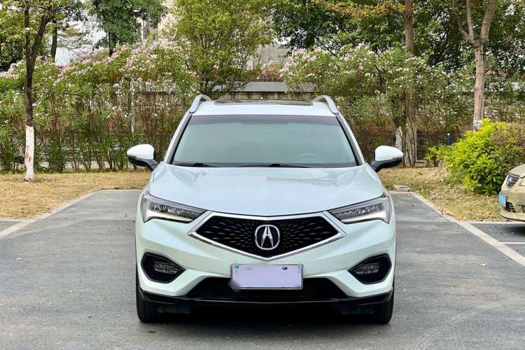 Used Acura CDX 2016 1.5T Two-Wheel Drive Enjoyment Edition Front