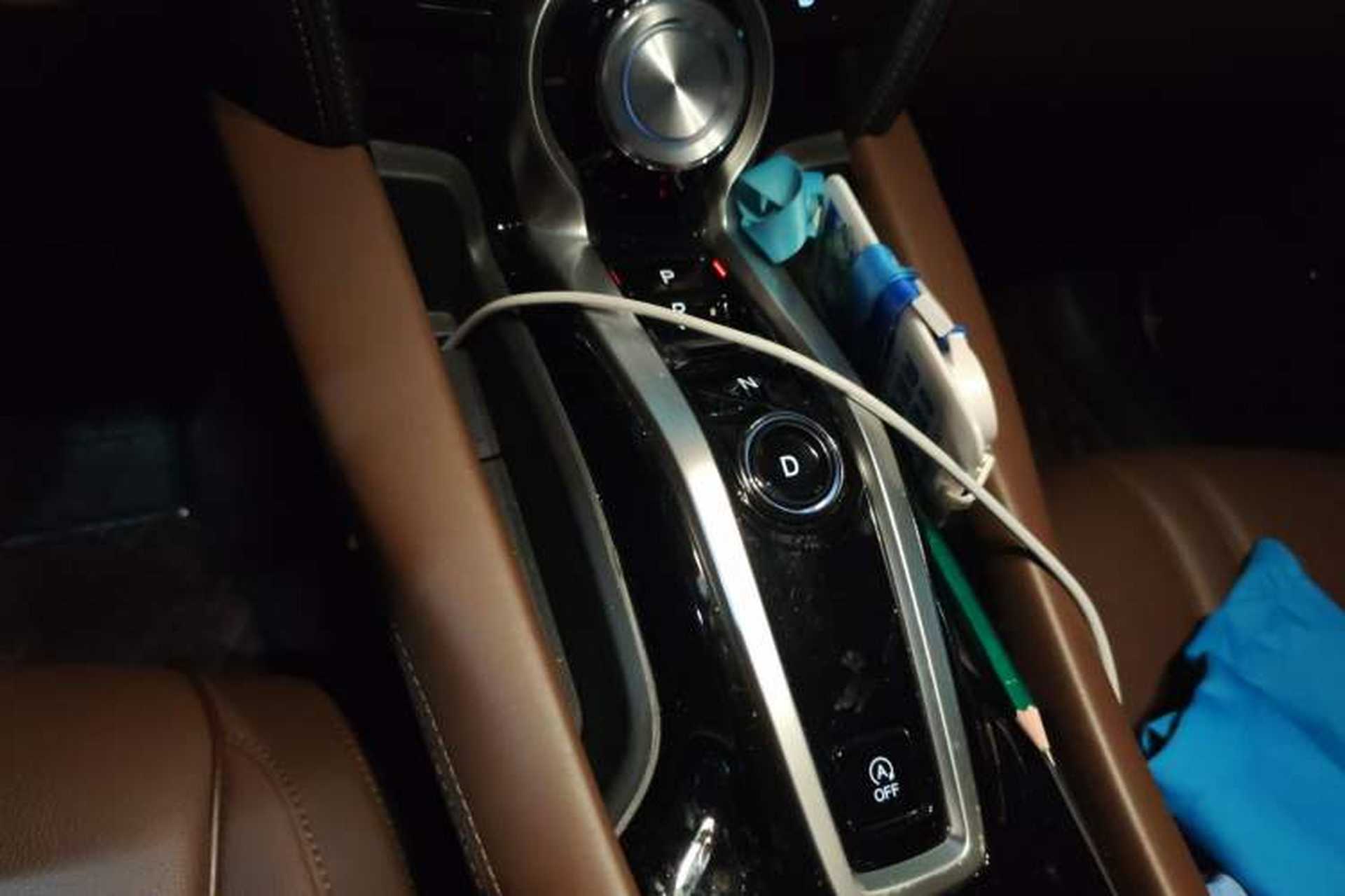 Used Acura CDX 2016 1.5T Two-Wheel Drive Deluxe Edition Gear Lever