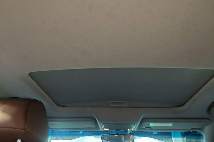 Used Acura CDX 2016 1.5T Two-Wheel Drive Deluxe Edition Headliner