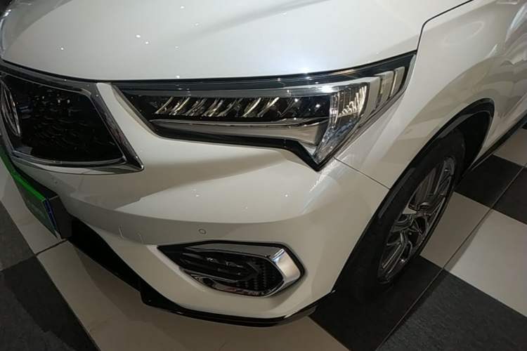 Used Acura CDX 2016 1.5T Four-Wheel Drive Smart Edition Left Front Headlight