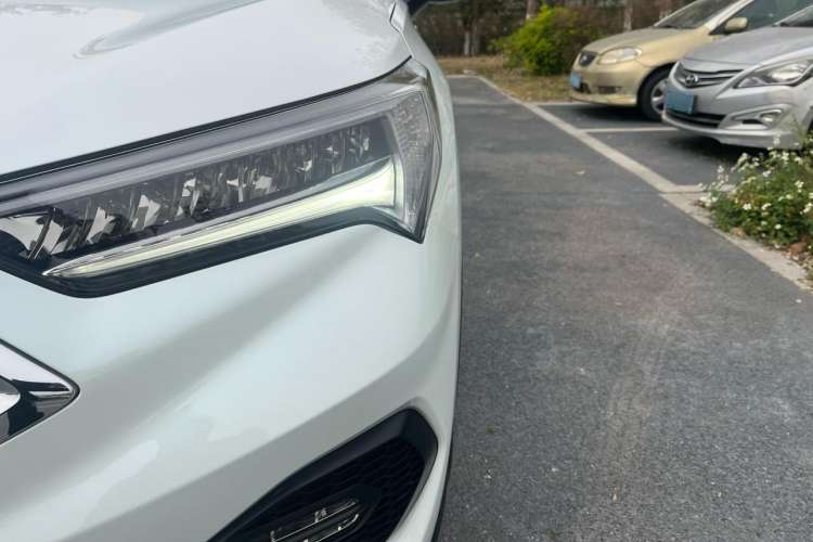 Used Acura CDX 2016 1.5T Two-Wheel Drive Enjoyment Edition Left Front Headlight