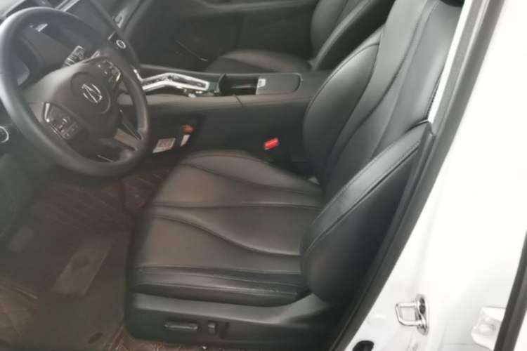 Used Acura CDX 2016 1.5T Two-Wheel Drive Deluxe Edition Left Front Seat