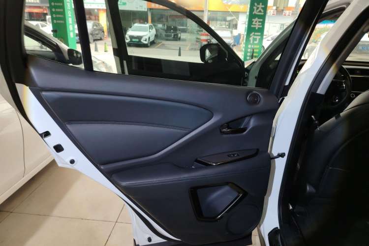 Used Acura CDX 2016 1.5T Two-Wheel Drive Enjoyment Edition Left Rear Door Interior