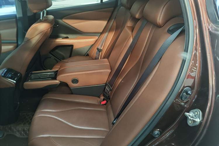 Used Acura CDX 2016 1.5T Two-Wheel Drive Deluxe Edition Left Rear Seat