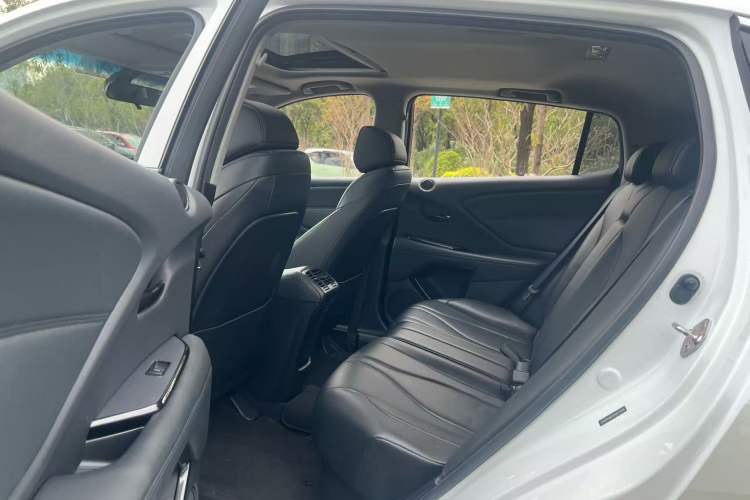 Used Acura CDX 2016 1.5T Two-Wheel Drive Enjoyment Edition Left Rear Seat