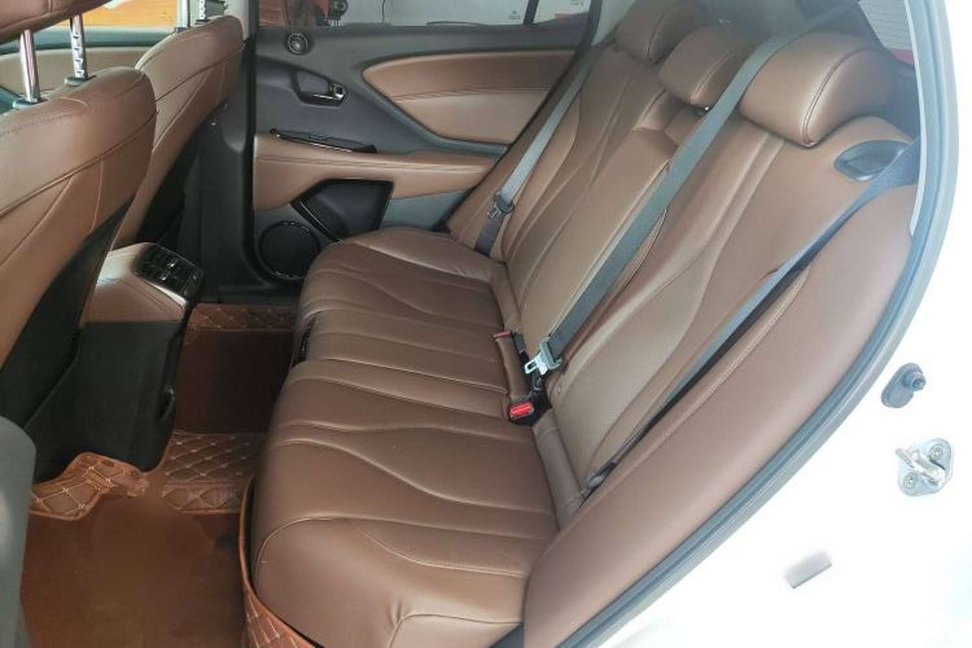 Used Acura CDX 2016 1.5T Two-Wheel Drive Deluxe Edition Left Rear Seat