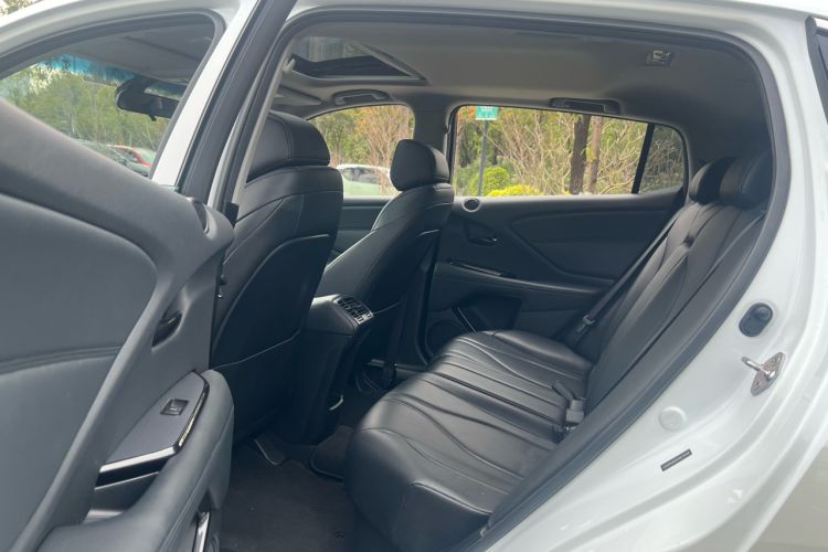 Used Acura CDX 2016 1.5T Two-Wheel Drive Enjoyment Edition Left Rear Seat