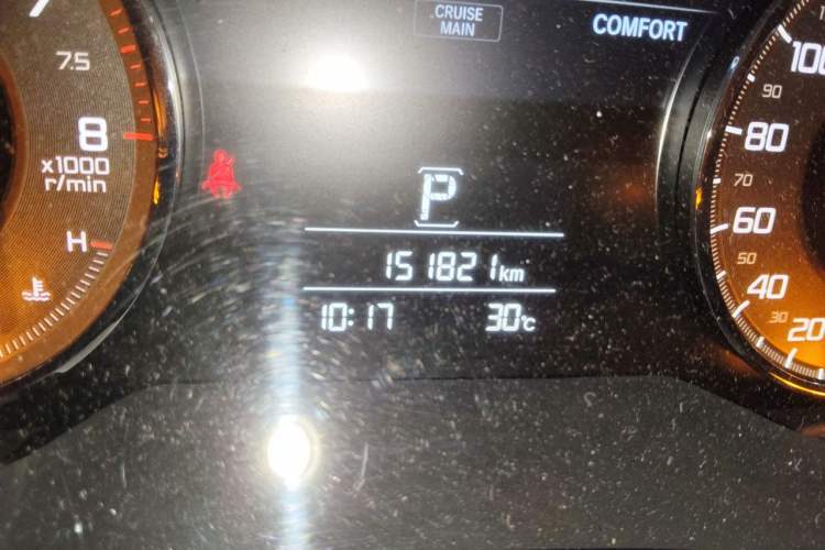 Used Acura CDX 2016 1.5T Two-Wheel Drive Deluxe Edition Odometer Close Up
