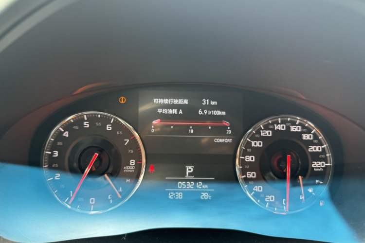 Used Acura CDX 2016 1.5T Two-Wheel Drive Deluxe Edition Odometer Close Up