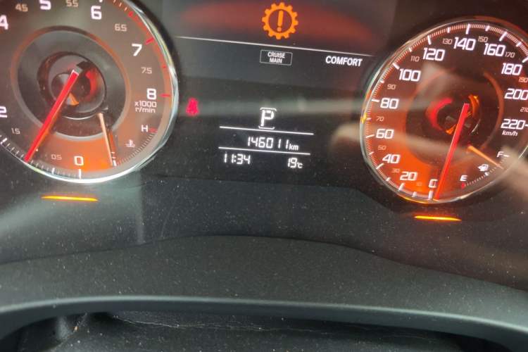 Used Acura CDX 2016 1.5T Four-Wheel Drive Smart Edition Odometer Close Up