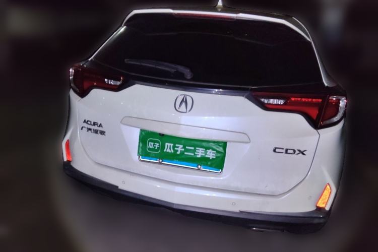 Used Acura CDX 2016 1.5T Two-Wheel Drive Deluxe Edition Rear