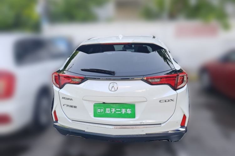 Used Acura CDX 2016 1.5T Two-Wheel Drive Deluxe Edition Rear