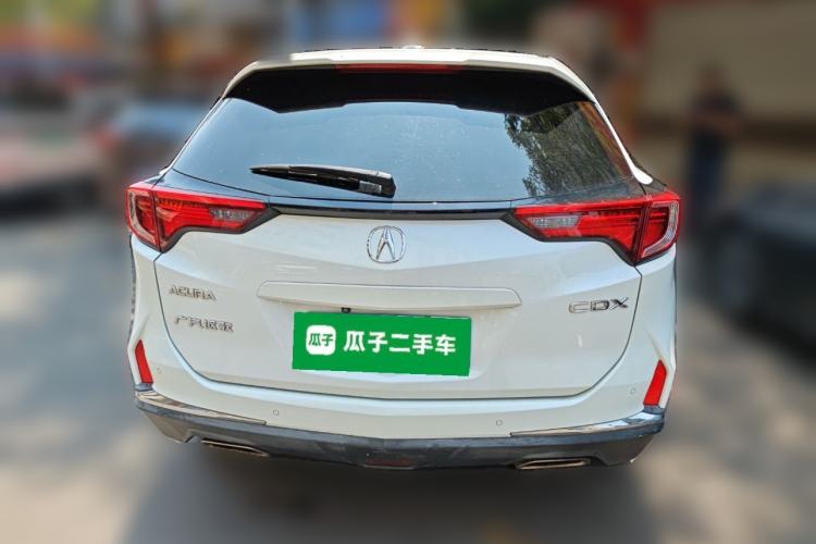 Used Acura CDX 2016 1.5T Two-Wheel Drive Deluxe Edition Rear