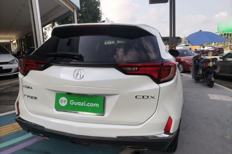 Used Acura CDX 2016 1.5T Two-Wheel Drive Deluxe Edition Rear