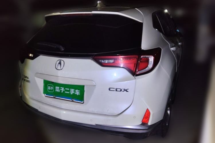 Used Acura CDX 2016 1.5T Two-Wheel Drive Deluxe Edition Rear Right 45 Deg