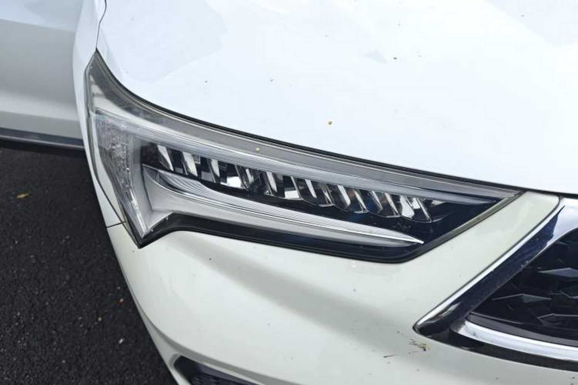 Used Acura CDX 2016 1.5T Two-Wheel Drive Deluxe Edition Right Front Headlight