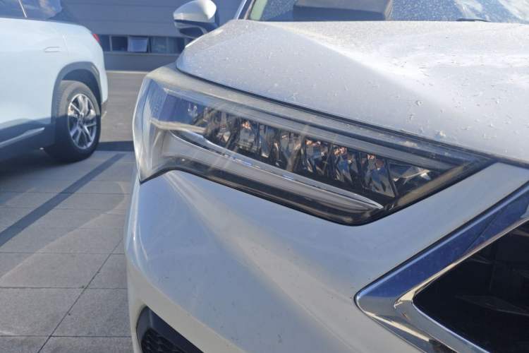 Used Acura CDX 2016 1.5T Two-Wheel Drive Enjoyment Edition Right Front Headlight