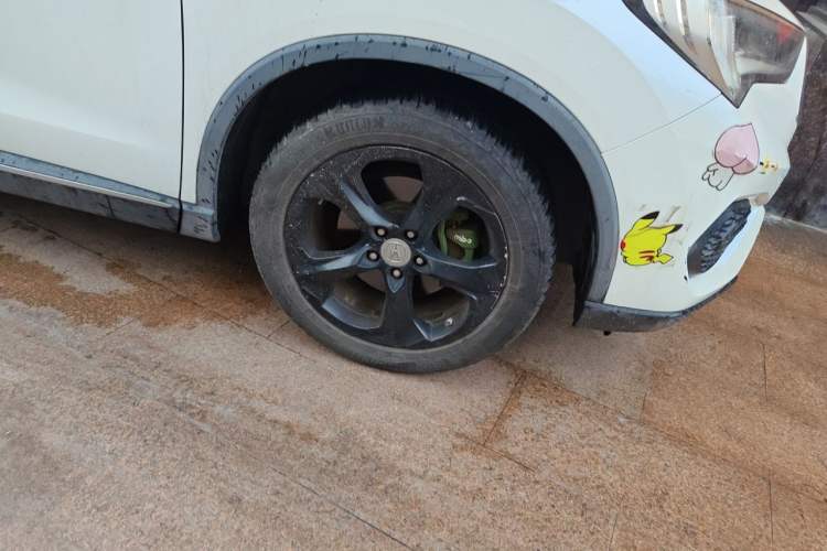 Used Acura CDX 2016 1.5T Two-Wheel Drive Enjoyment Edition Right Front Wheel Hub