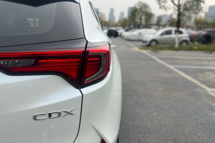 Used Acura CDX 2016 1.5T Two-Wheel Drive Enjoyment Edition Right Rear Taillight