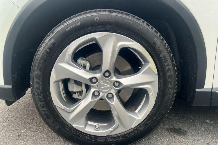 Used Acura CDX 2016 1.5T Two-Wheel Drive Enjoyment Edition Right Rear Wheel Hub