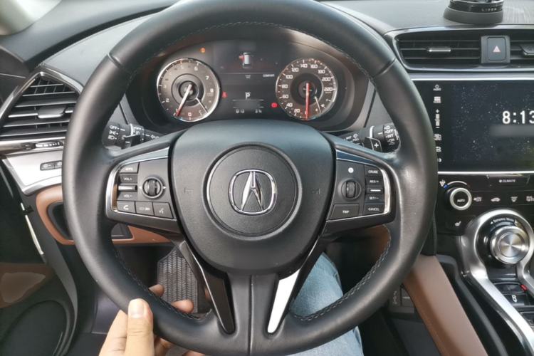 Used Acura CDX 2016 1.5T Two-Wheel Drive Deluxe Edition Steering Wheel