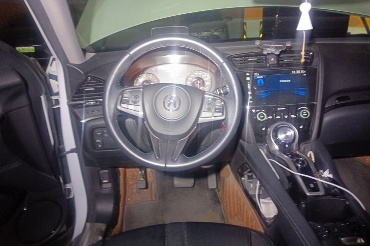 Used Acura CDX 2016 1.5T Two-Wheel Drive Deluxe Edition Steering Wheel