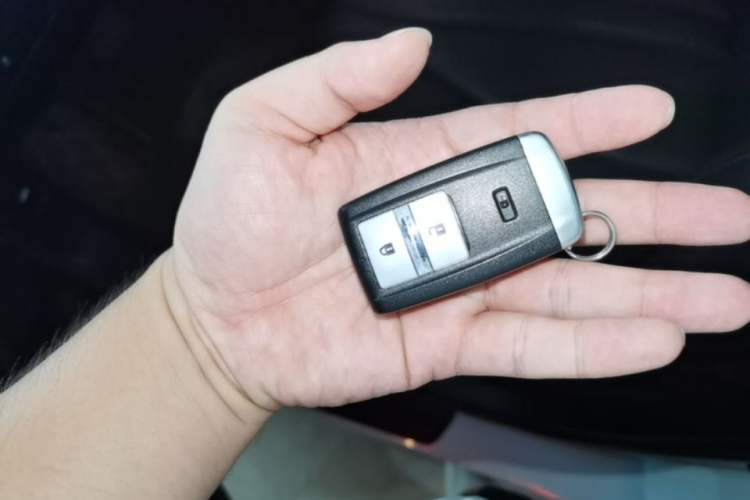 Used Acura CDX 2016 1.5T Two-Wheel Drive Deluxe Edition Vehicle Key