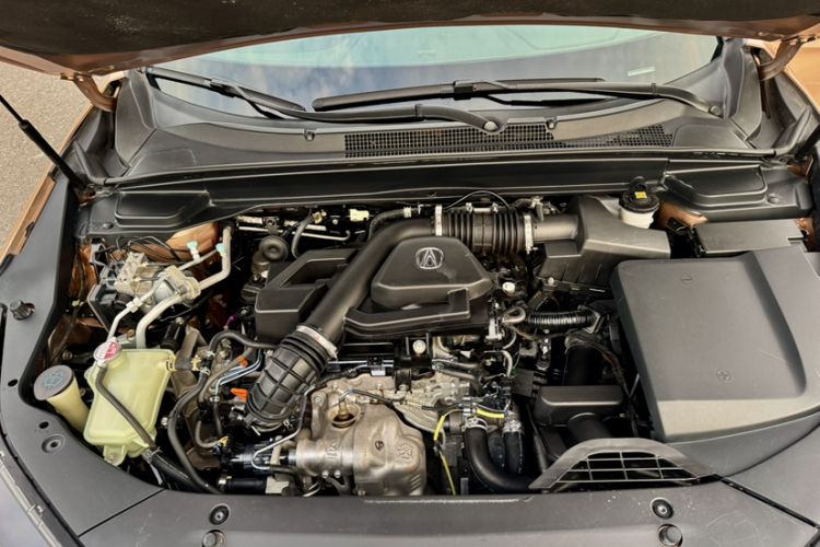 Used Acura CDX 2016 1.5T Two-Wheel Drive Deluxe Edition Engine Bay
