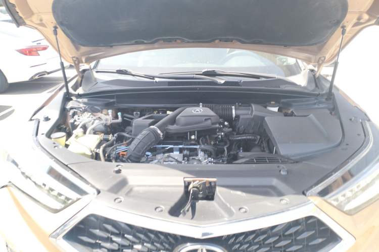 Used Acura CDX 2016 1.5T Two-Wheel Drive Enjoyment Edition Engine Bay