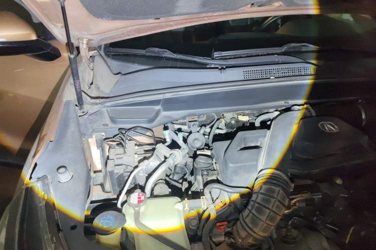 Used Acura CDX 2016 1.5T Two-Wheel Drive Enjoyment Edition Engine Bay Right