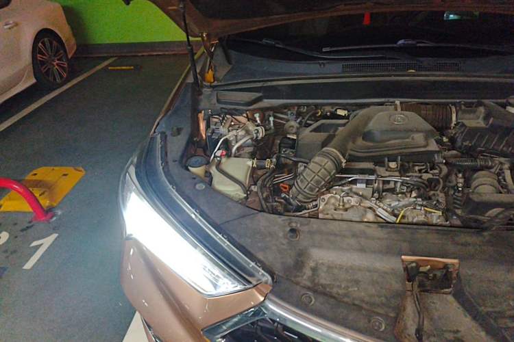 Used Acura CDX 2016 1.5T Four-Wheel Drive Luxury Edition Engine Bay Right