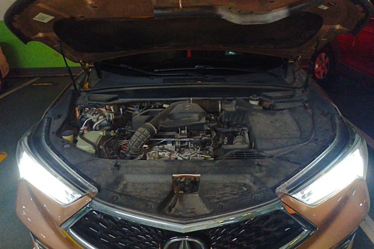 Used Acura CDX 2016 1.5T Four-Wheel Drive Luxury Edition Engine Bay