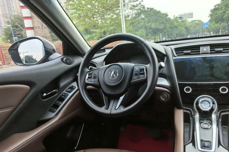 Used Acura CDX 2016 1.5T Two-Wheel Drive Deluxe Edition Interior 3