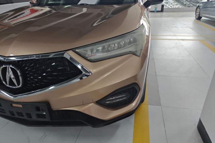 Used Acura CDX 2016 1.5T Two-Wheel Drive Enjoyment Edition Left Front Headlight