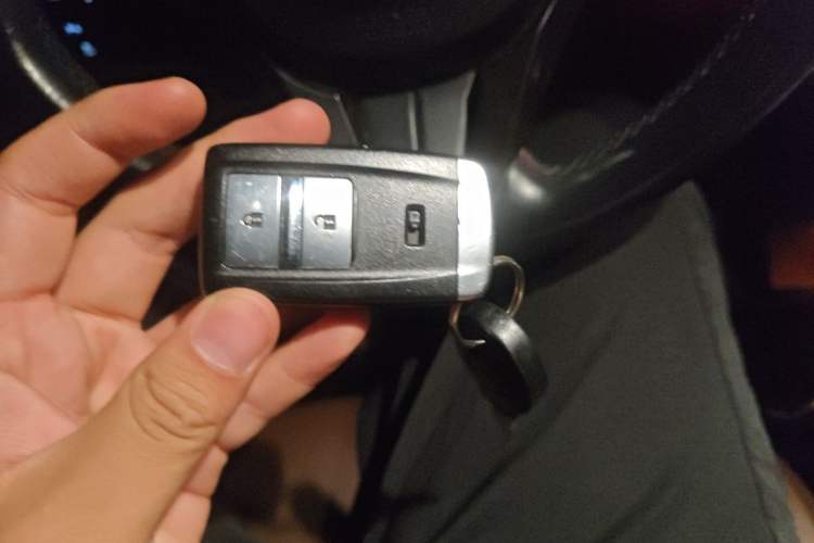 Used Acura CDX 2016 1.5T Two-Wheel Drive Deluxe Edition Vehicle Key