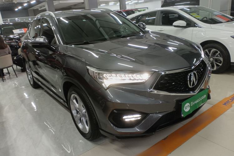 Used Acura CDX 2017 1.5T Four-Wheel Drive Deluxe Stylish Edition Front Right 45 Deg